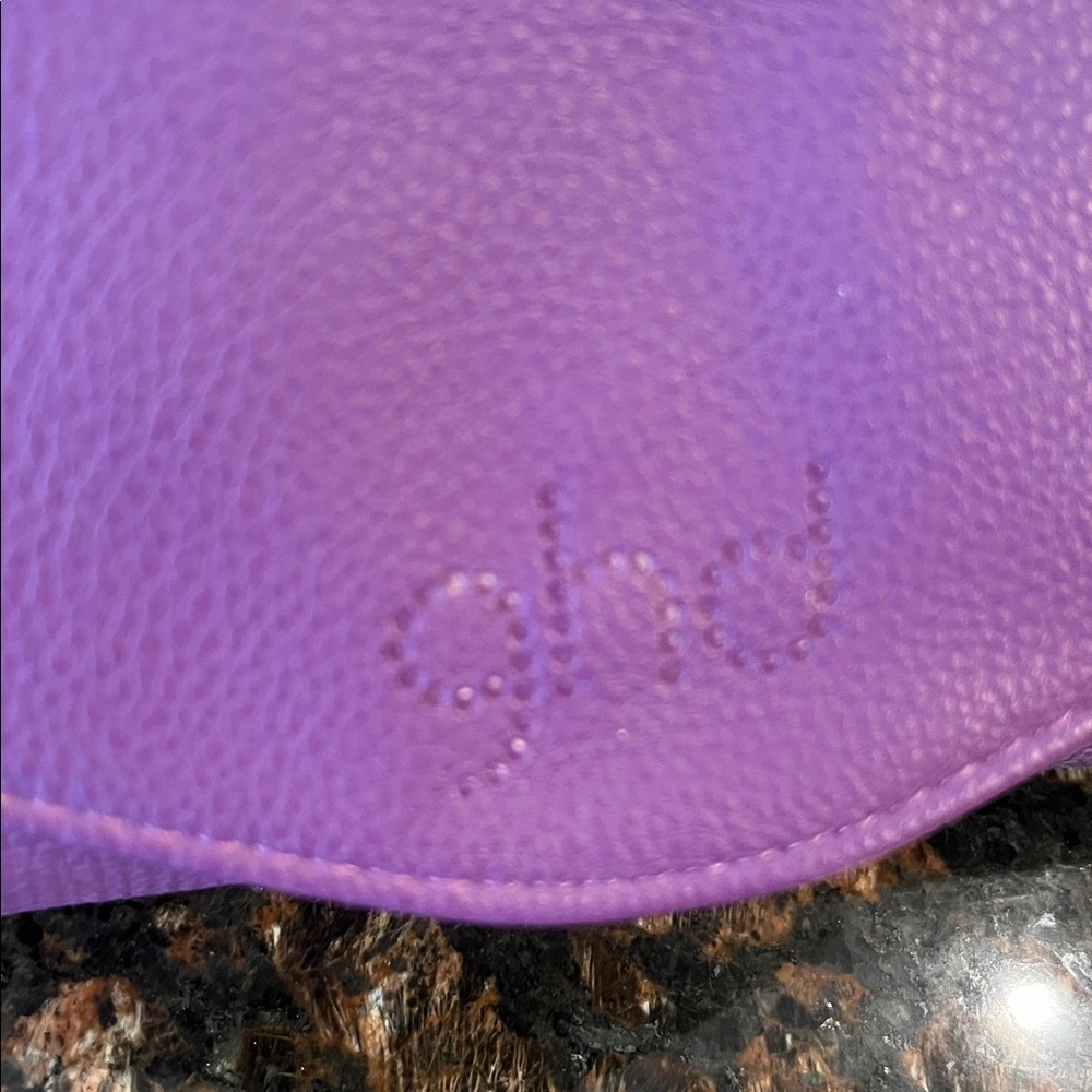 ghd Purple Color Heat Resistant Hot Tools Bag with Heat Resistant Pad - Picture 5 of 11